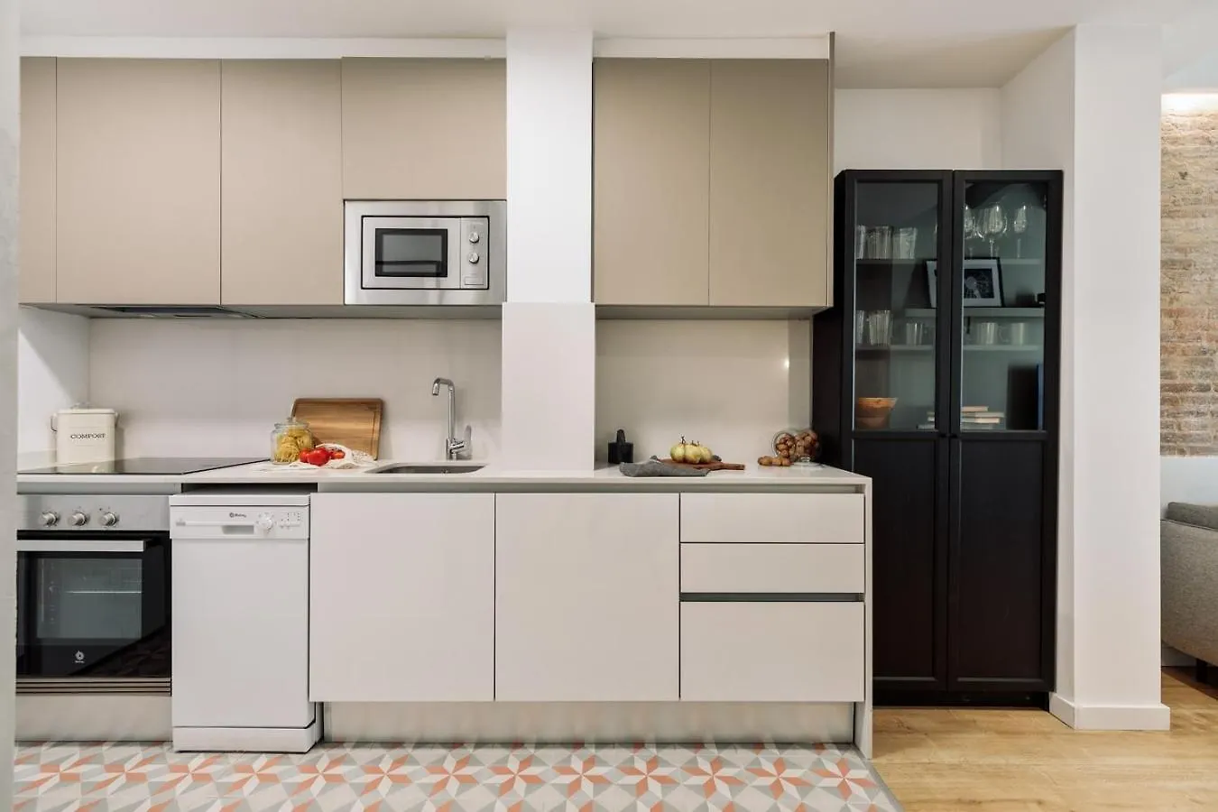 Ebre - 1 Bedroom And Balcony In Eixampre Esquerre Βαρκελώνη Ισπανία