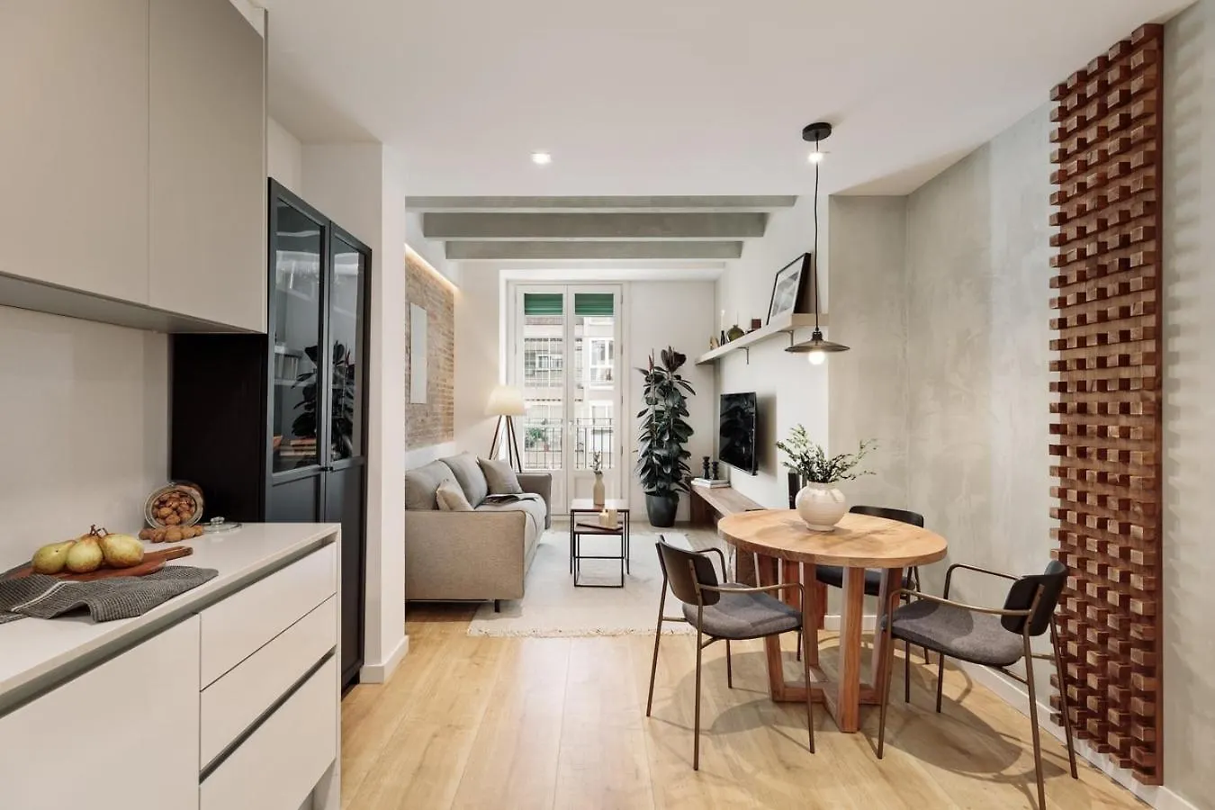 Διαμέρισμα Ebre - 1 Bedroom And Balcony In Eixampre Esquerre Βαρκελώνη Ισπανία